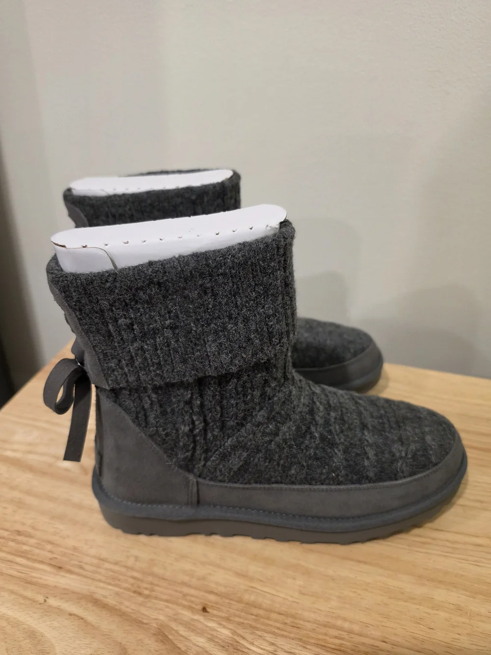 UGG knit cuff